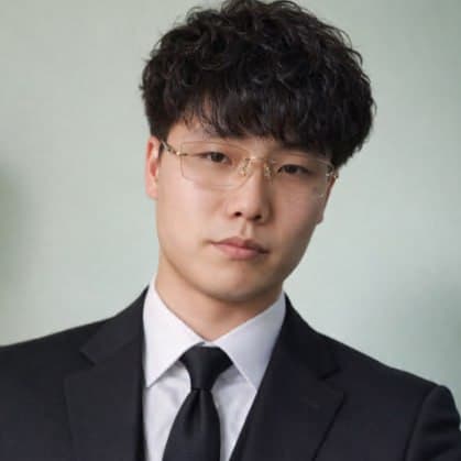 Takahiro Sato portrait